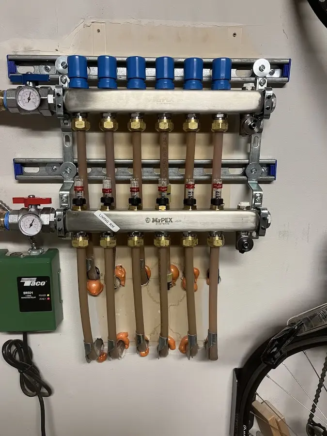 Plumber performing Gas Leak Detection at a residential property in North Salem